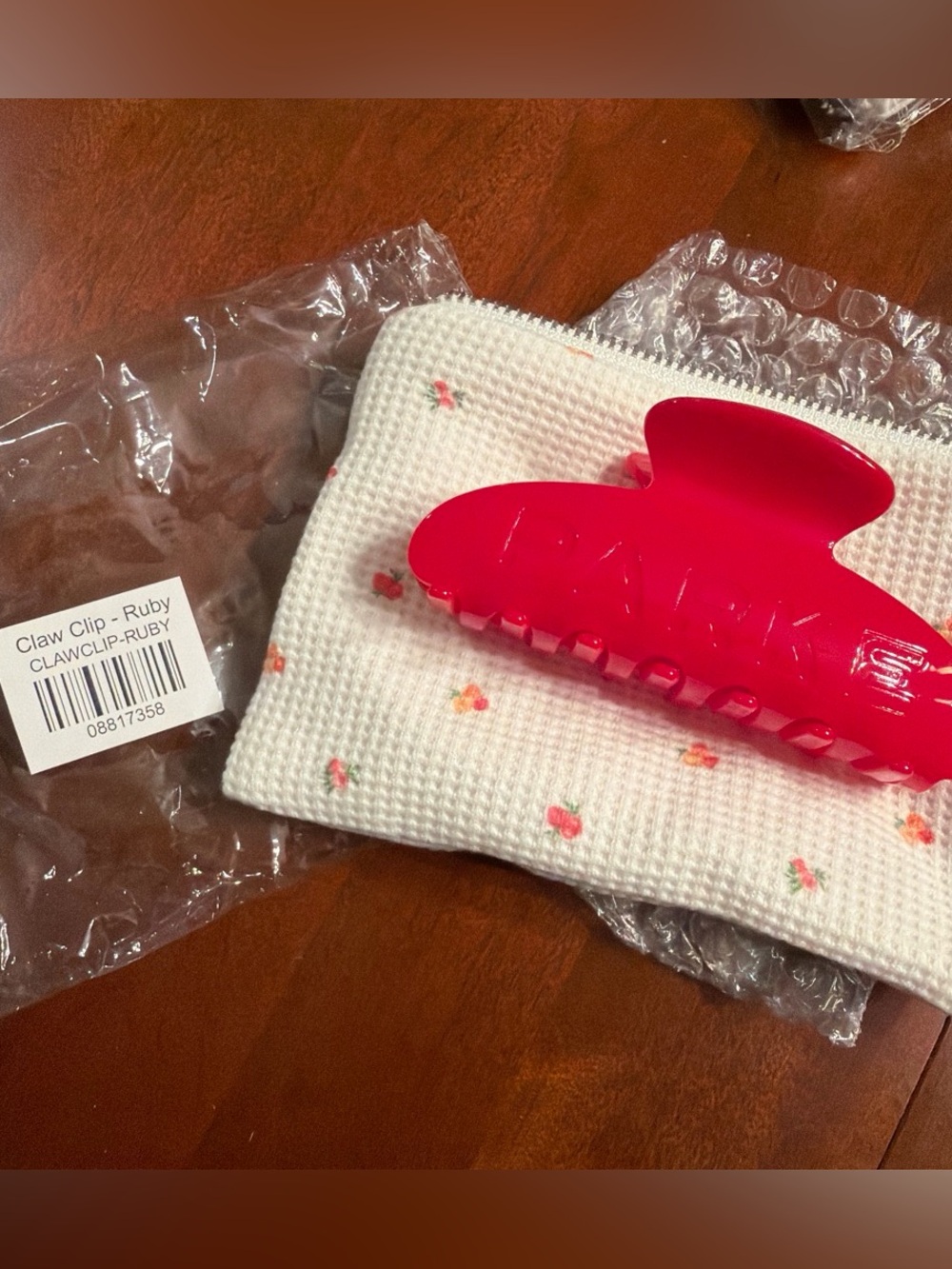 Parke Maggie & Emma Ruby Hair Claw Clip